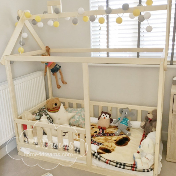 Toddler House bed 