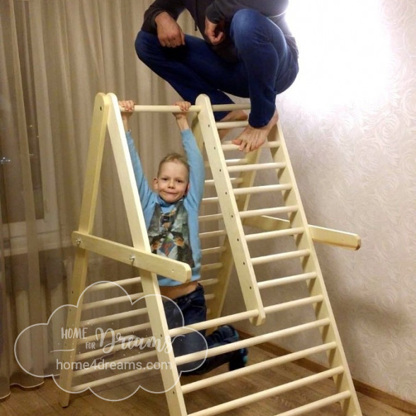 A climbing ladder suitable for toddlers and children up to 8 years of age